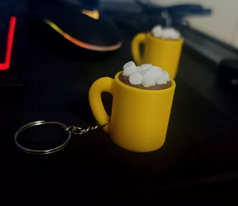 Bögre forrócsoki kulcstartó